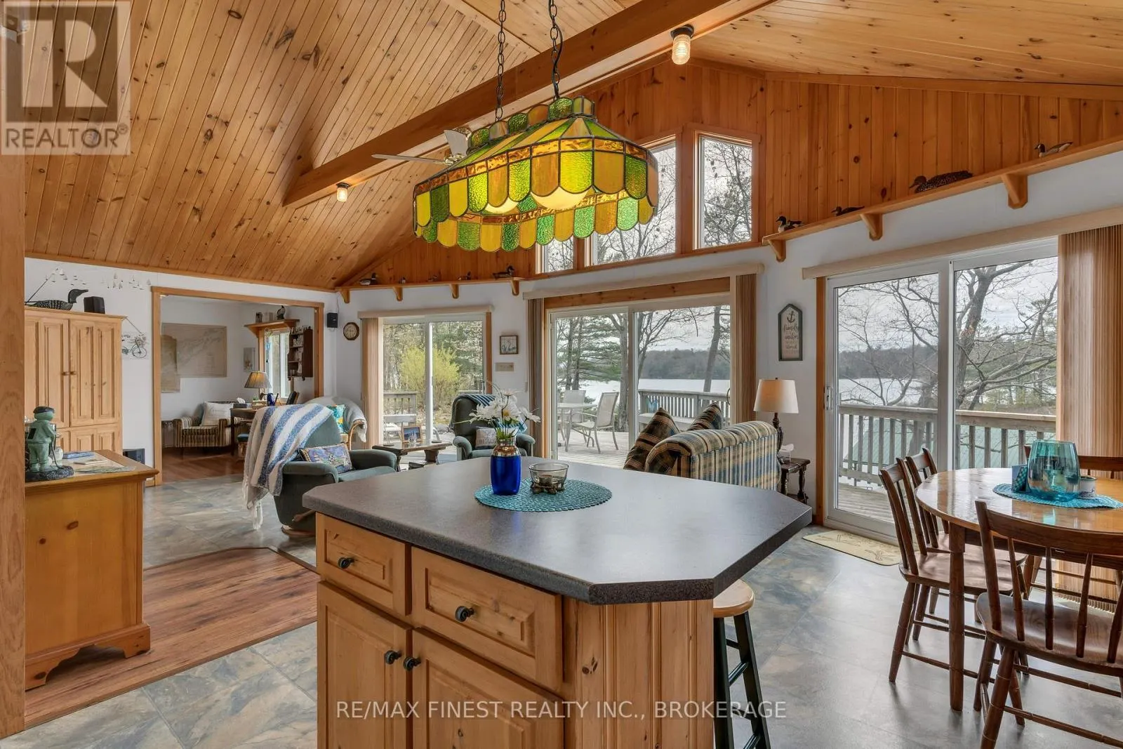 14 DOWNIE ISLAND