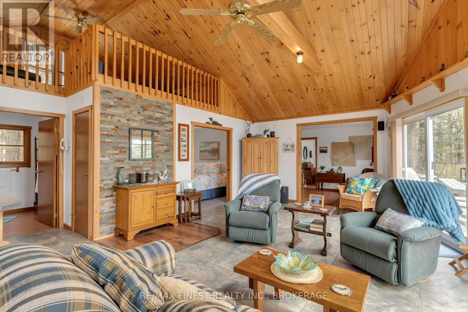 14 DOWNIE ISLAND