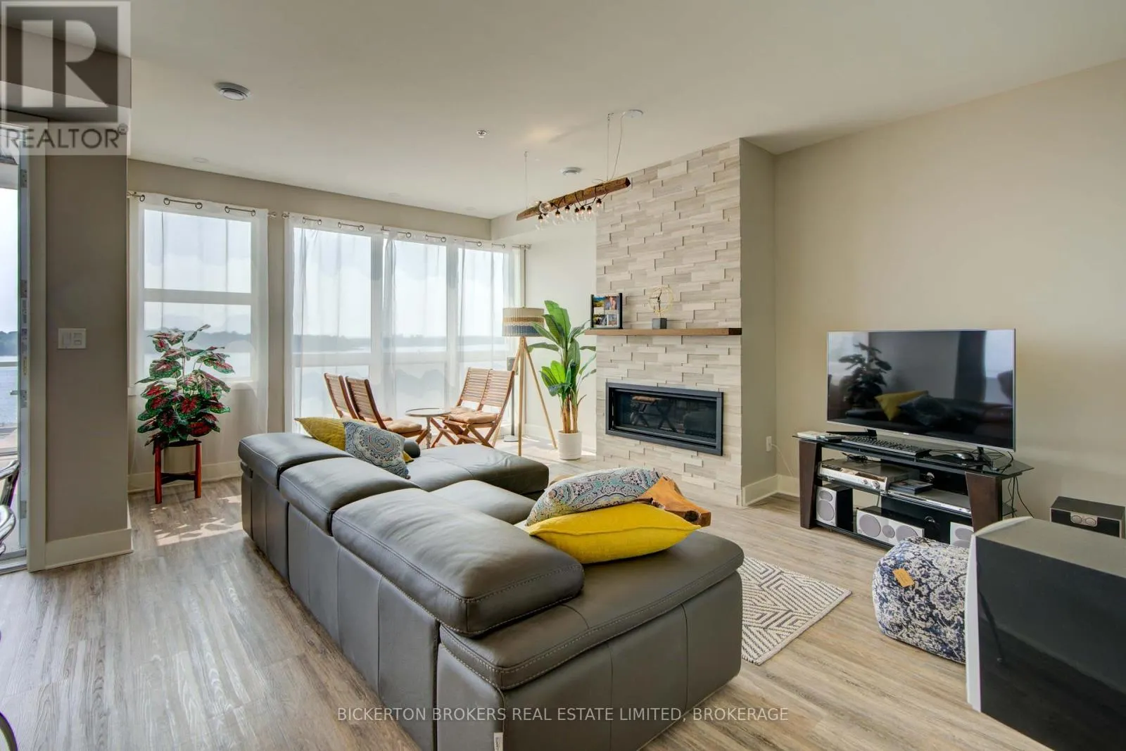 406 - 130 WATER STREET #406