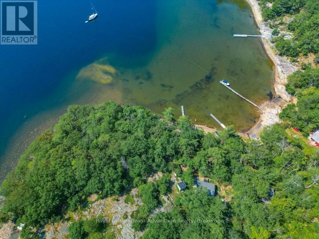 46 HUCKLEBERRY ISLAND