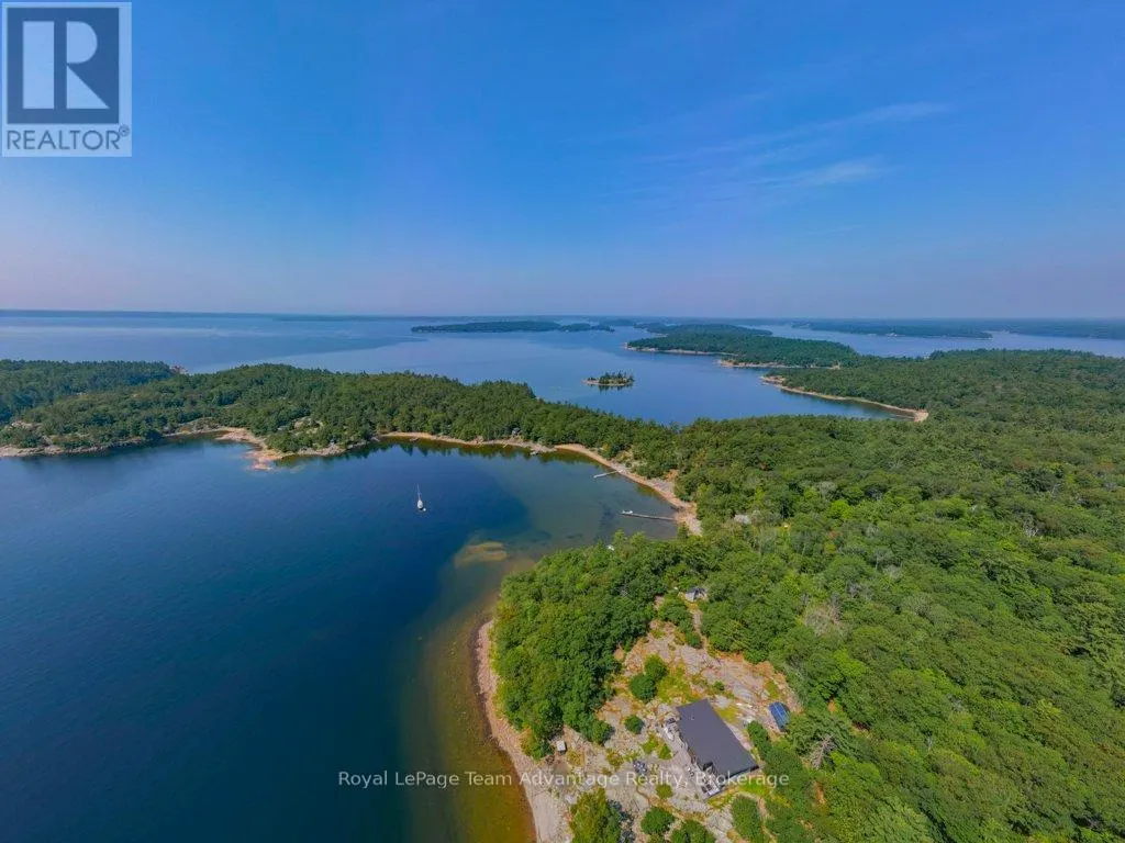 46 HUCKLEBERRY ISLAND
