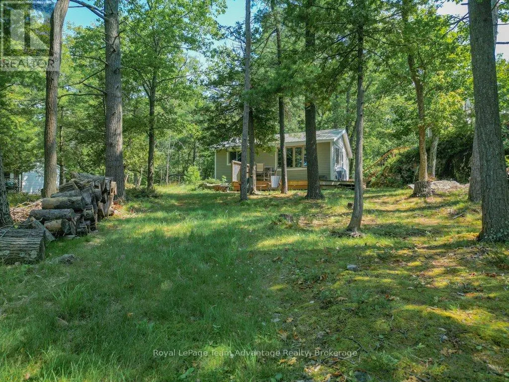 46 HUCKLEBERRY ISLAND