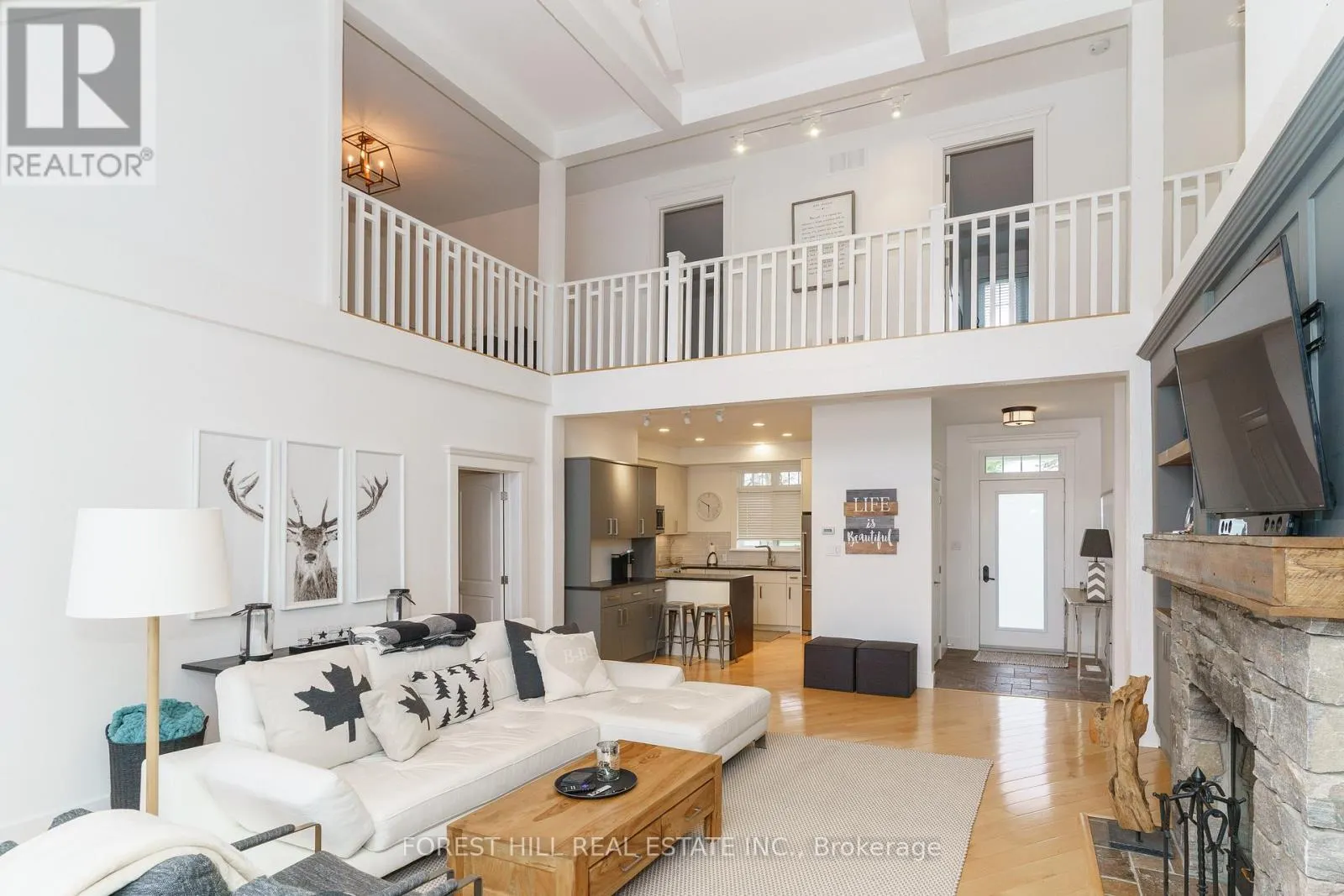 2 - 1131 ELGIN HOUSE ROAD