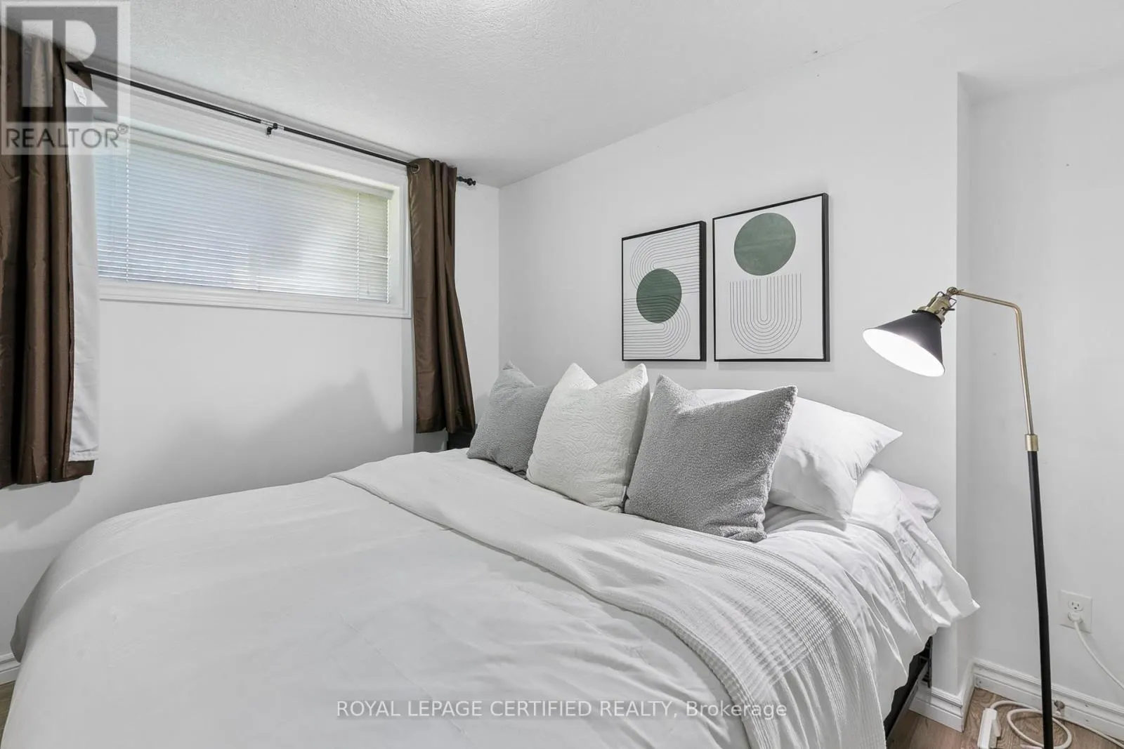 60 - 35 MOUNTFORD DRIVE