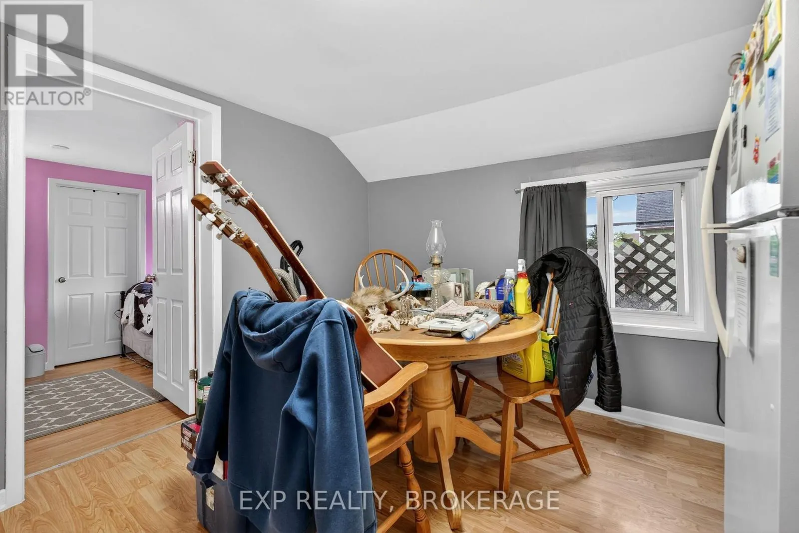 342 KING STREET W