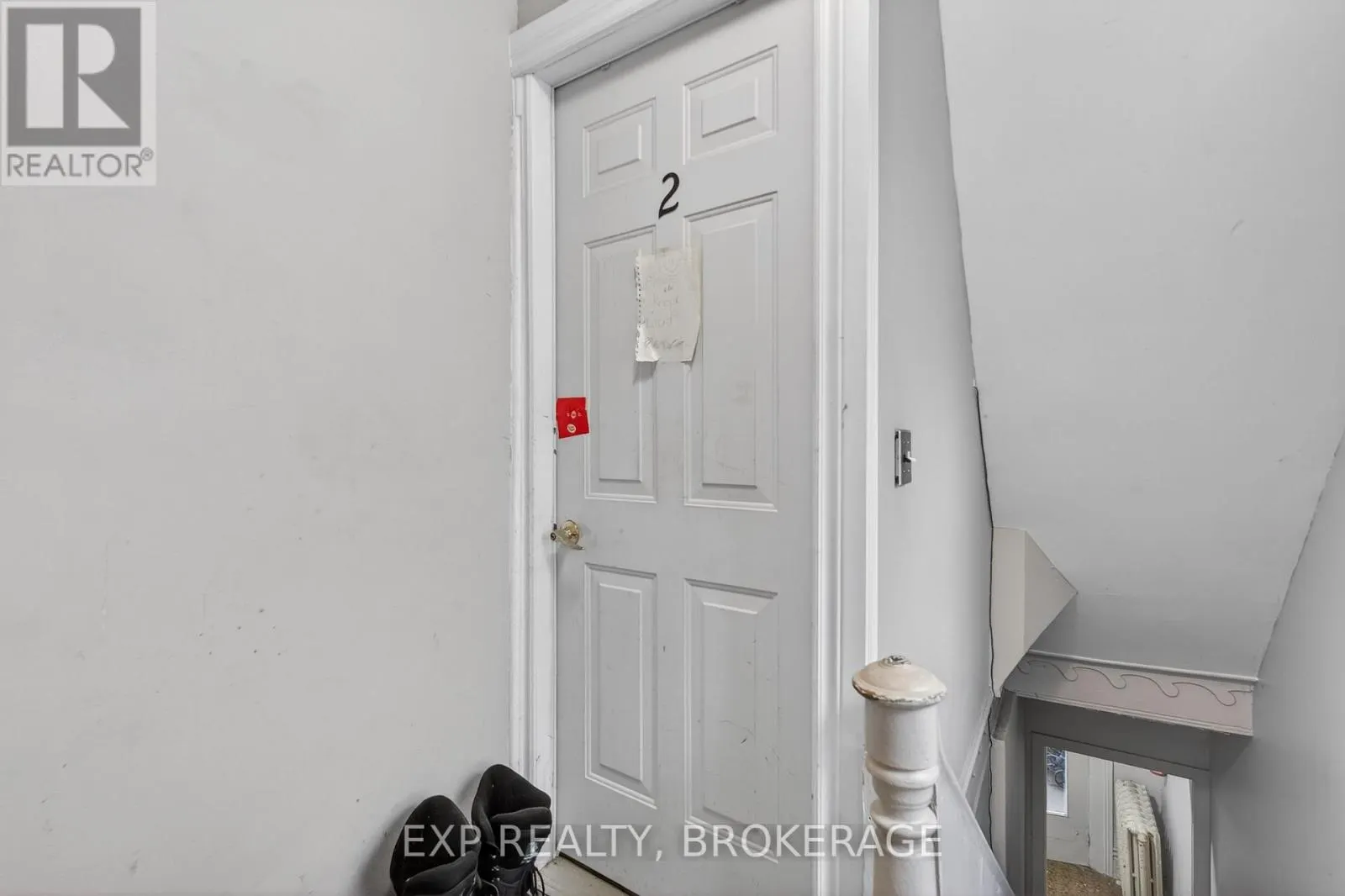 342 KING STREET W