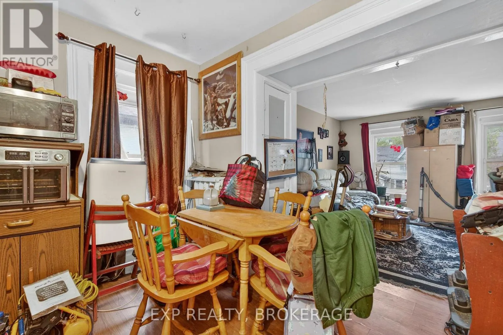 342 KING STREET W