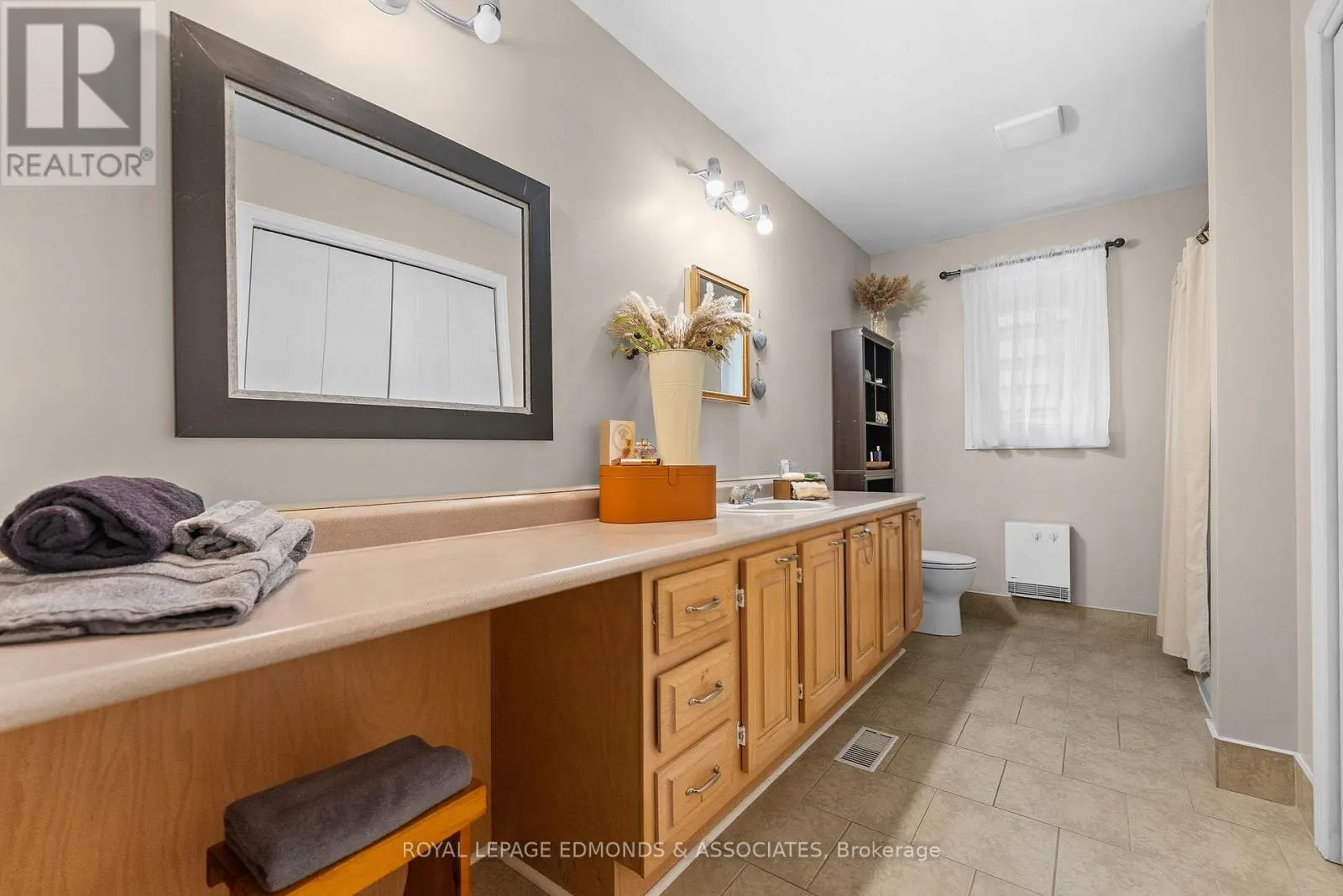 164 GARDEN LAKE TRAIL