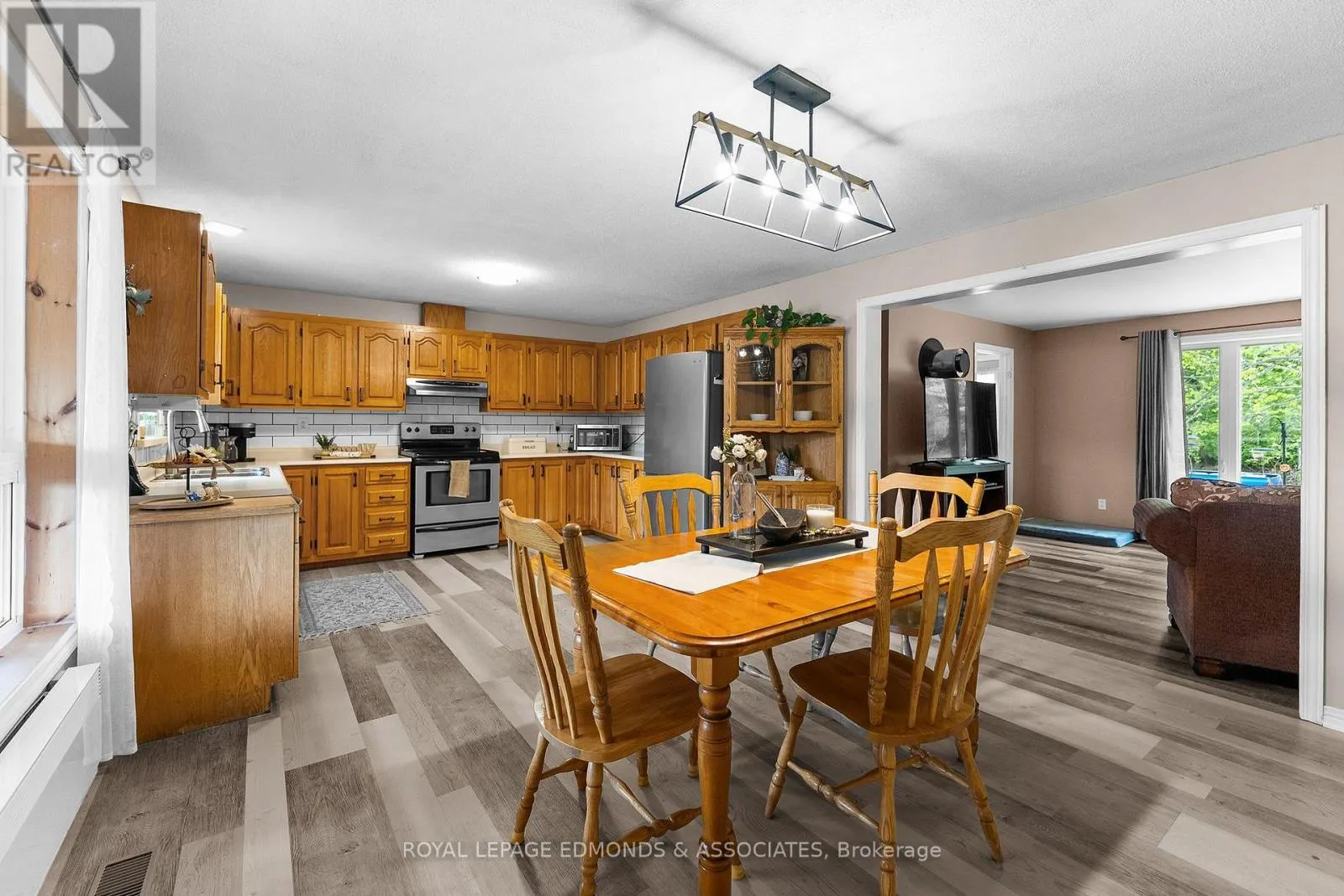 164 GARDEN LAKE TRAIL