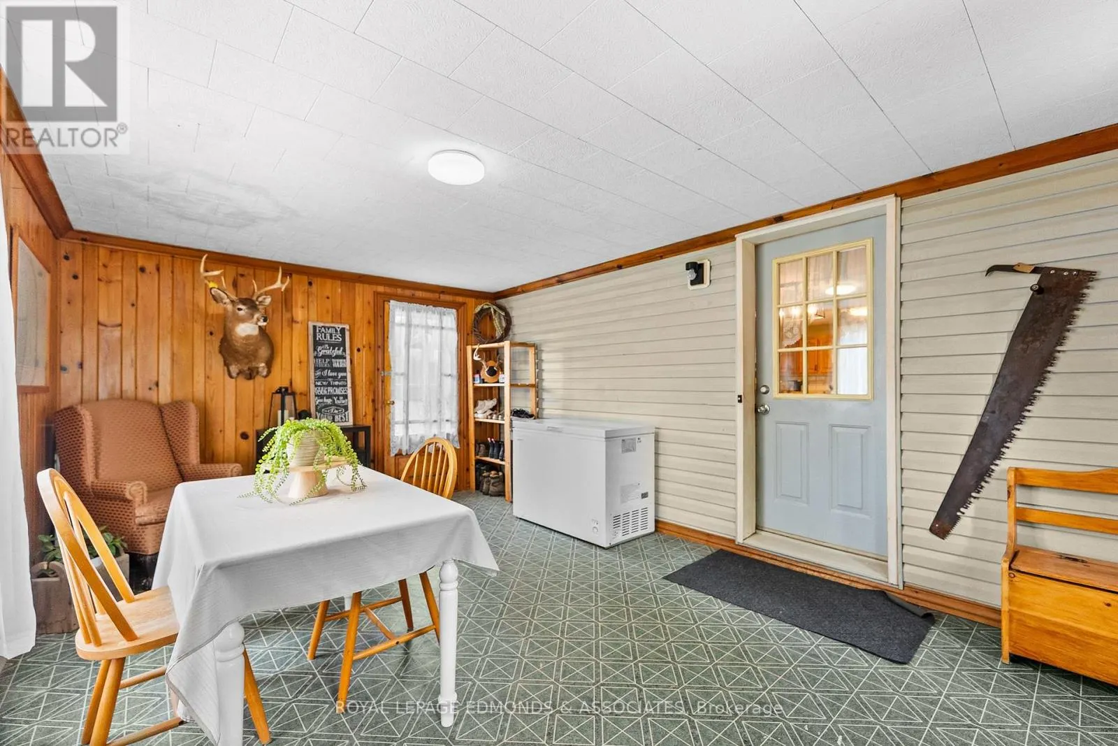 164 GARDEN LAKE TRAIL