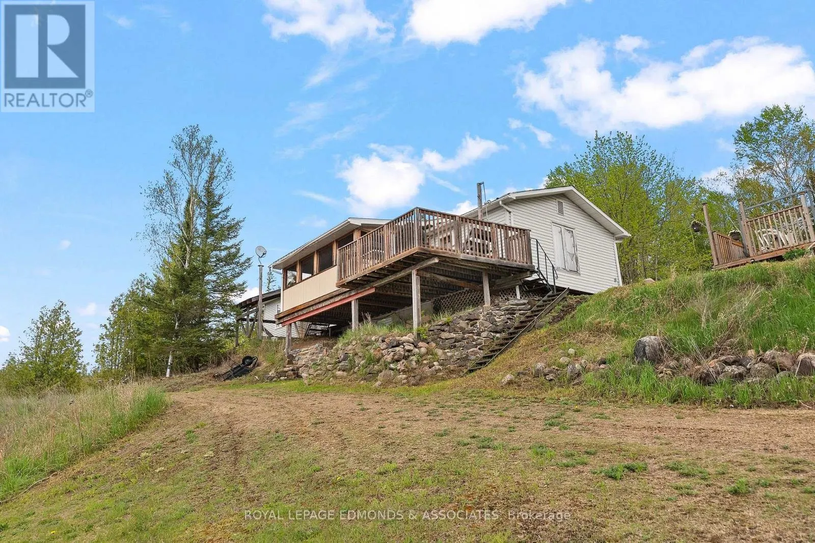 164 GARDEN LAKE TRAIL