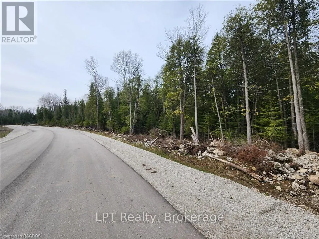 LOT 10 TRILLIUM CROSSING
