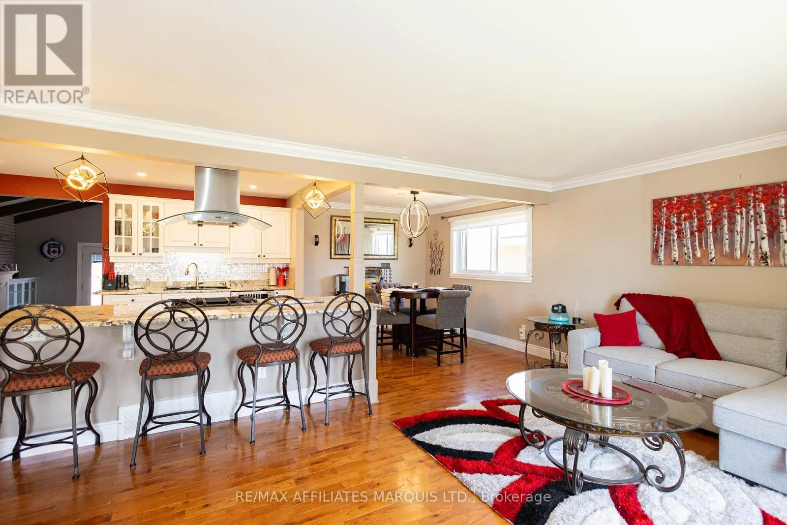 420 BEACH AVENUE