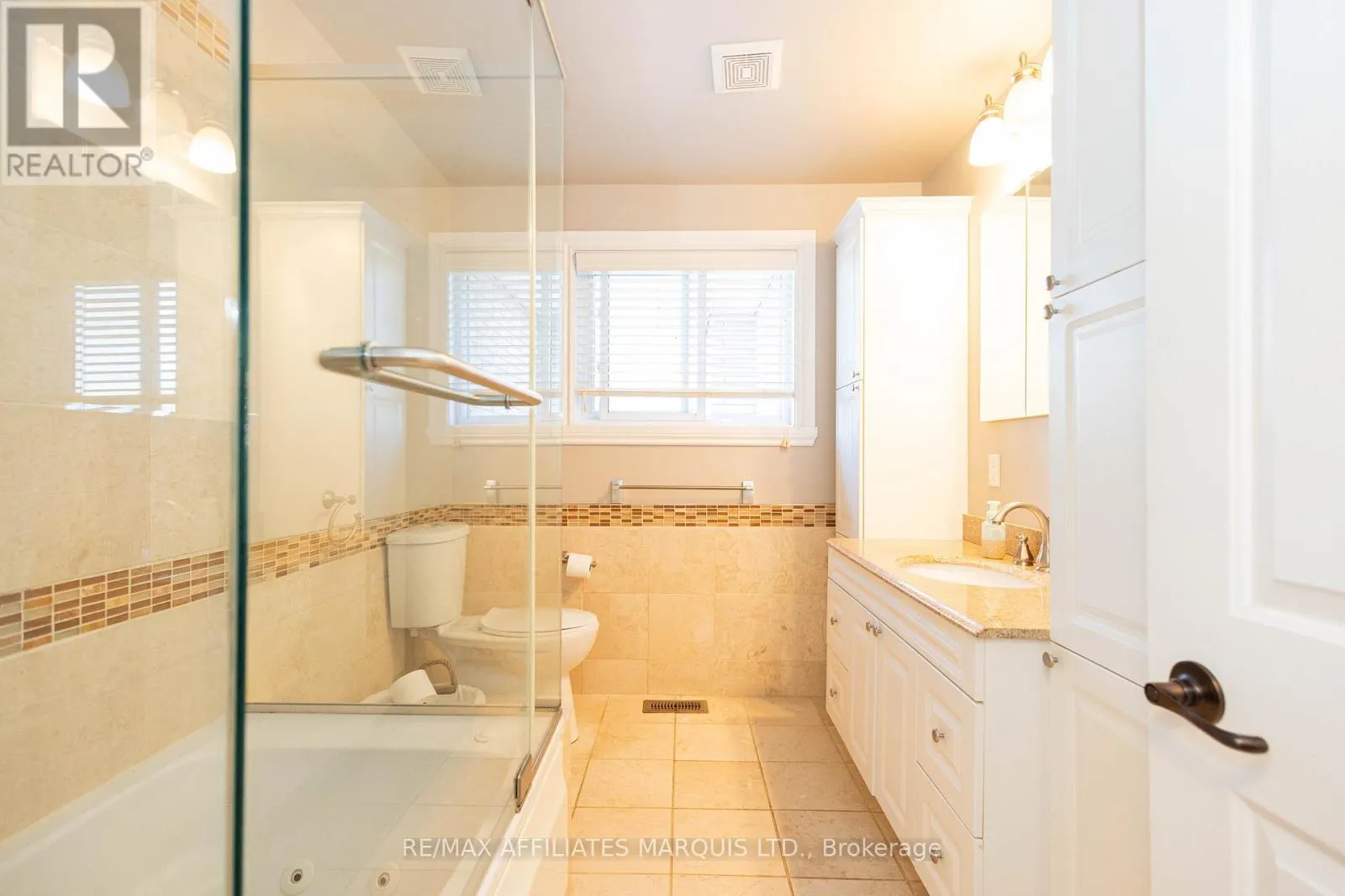 420 BEACH AVENUE
