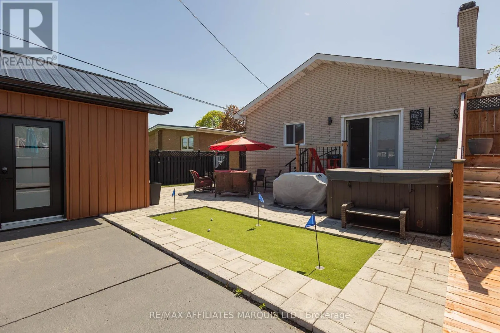 420 BEACH AVENUE
