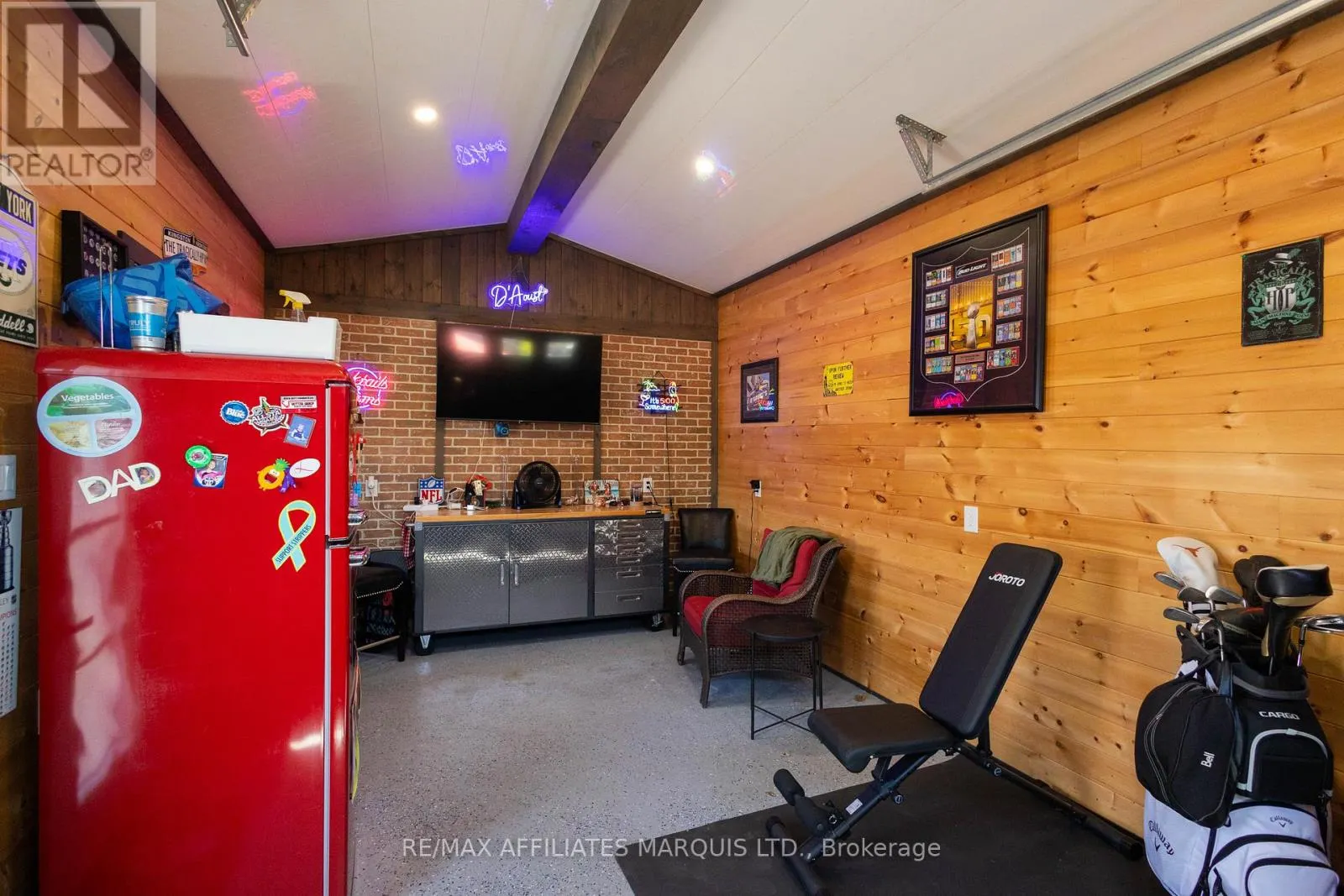 420 BEACH AVENUE