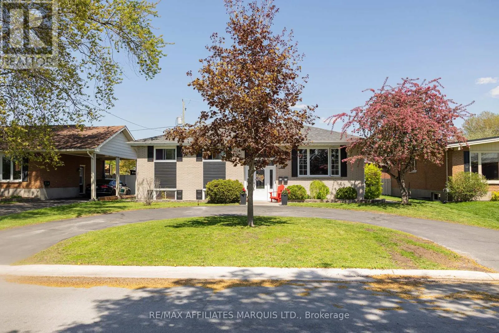 420 BEACH AVENUE