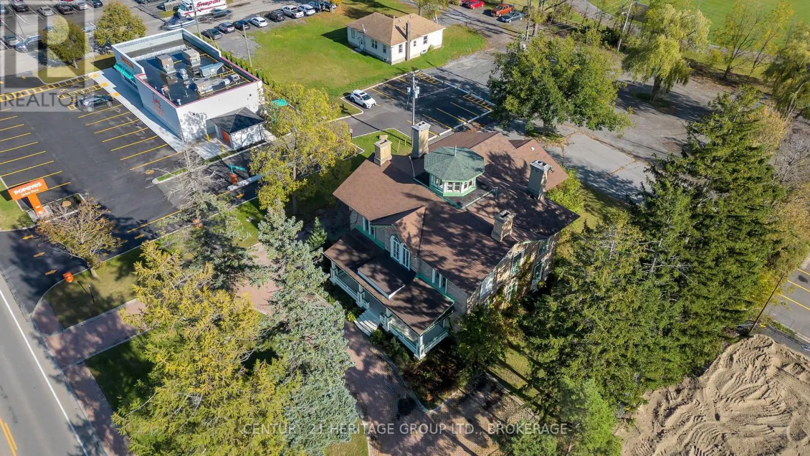 389 KING STREET