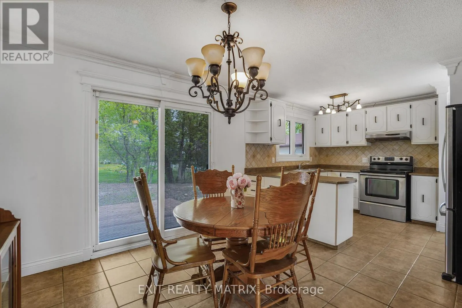 136 MARTEL CRESCENT