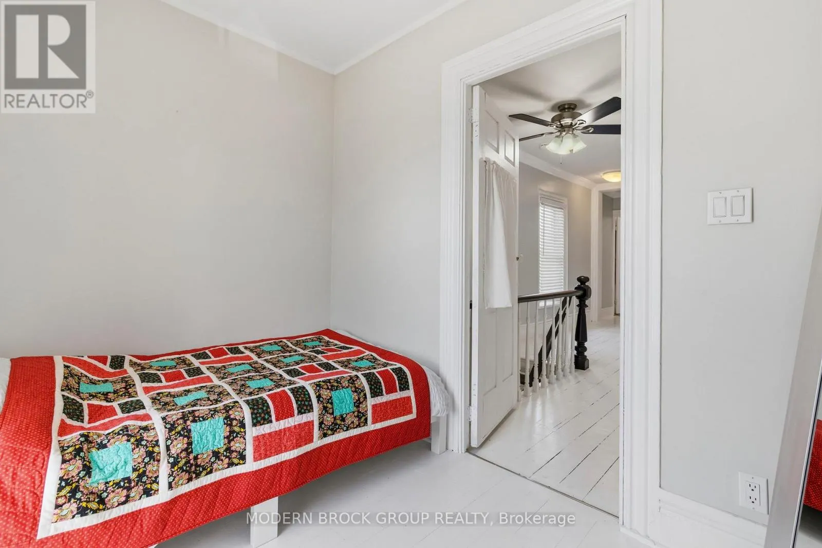 254 KING STREET E