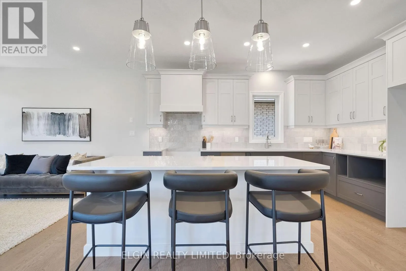 4 KEBA CRESCENT