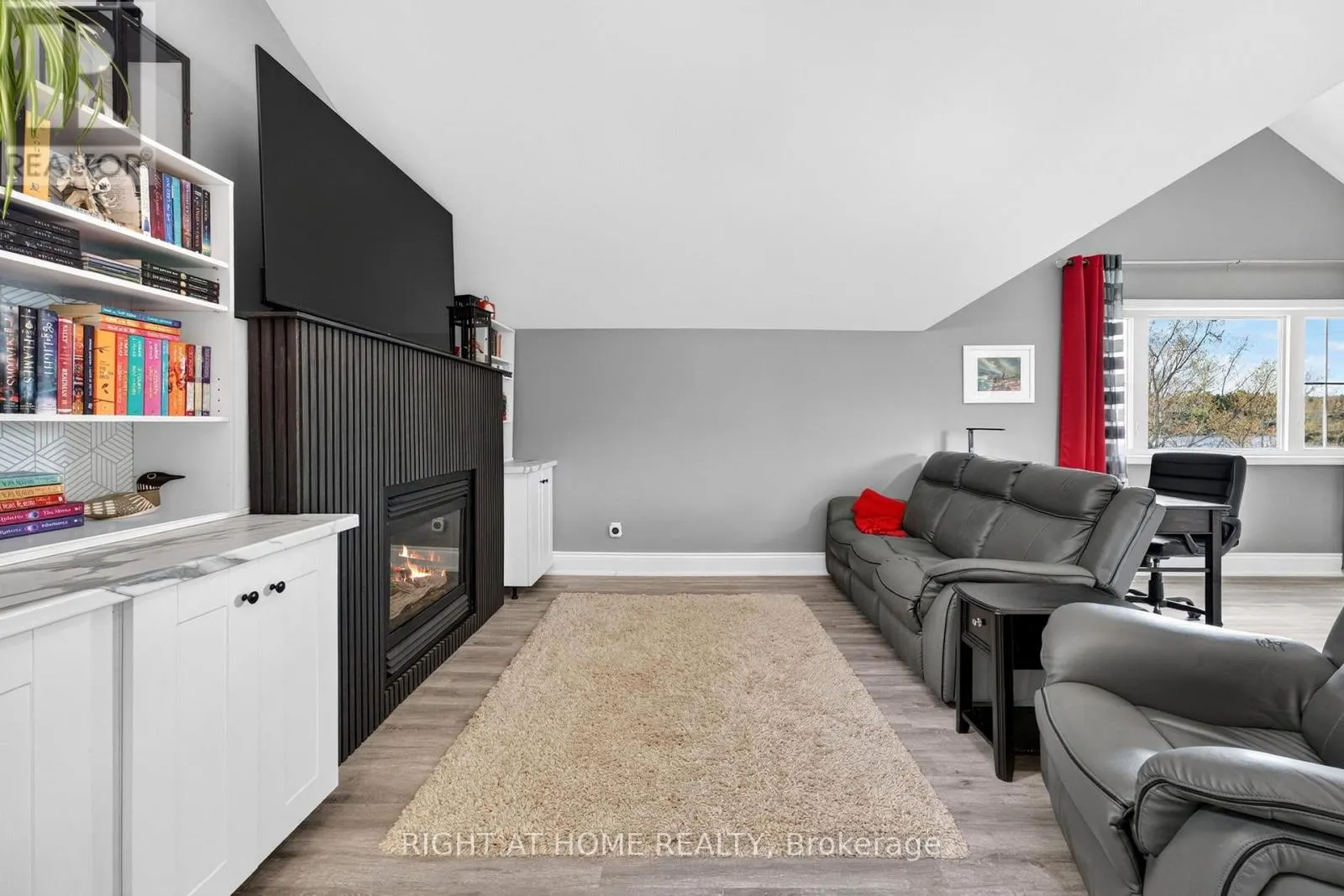 362 SHORT POINT ROAD