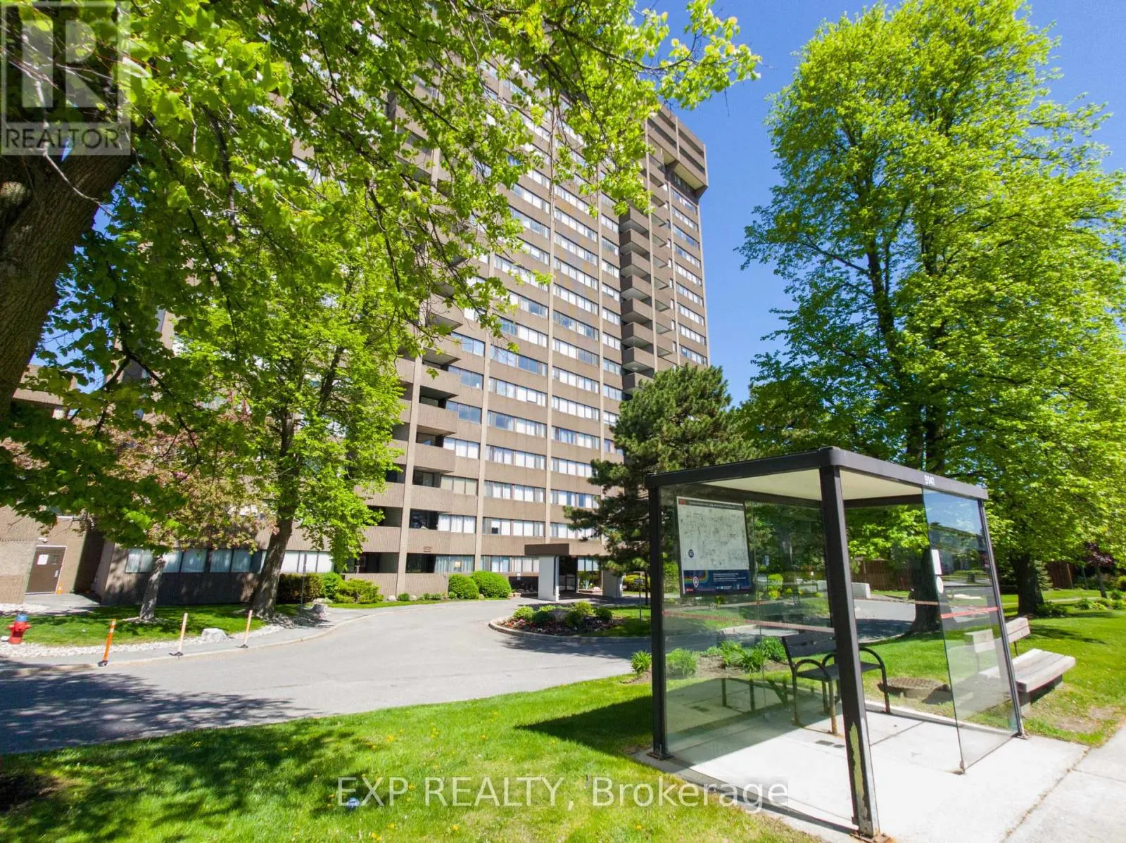 807 - 1285 CAHILL DRIVE