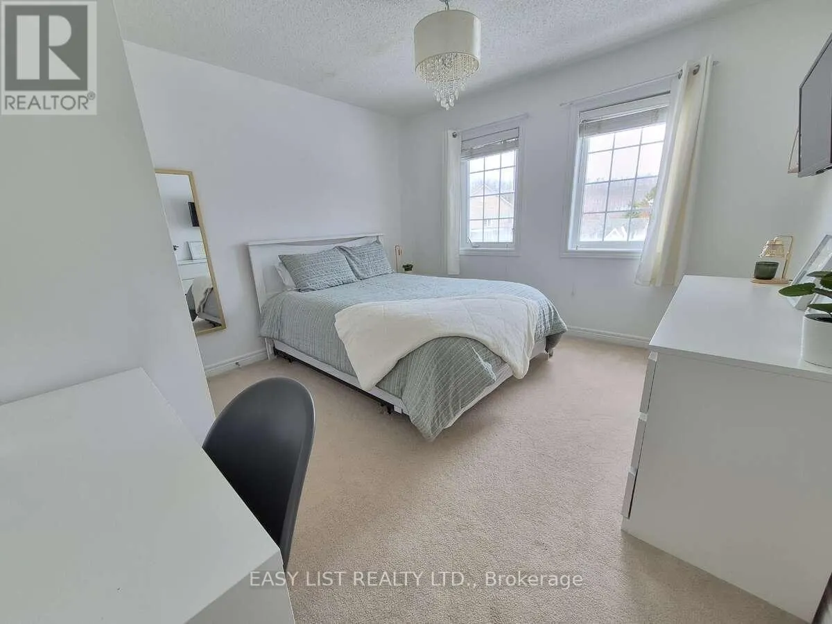 111 PARKVIEW LANE