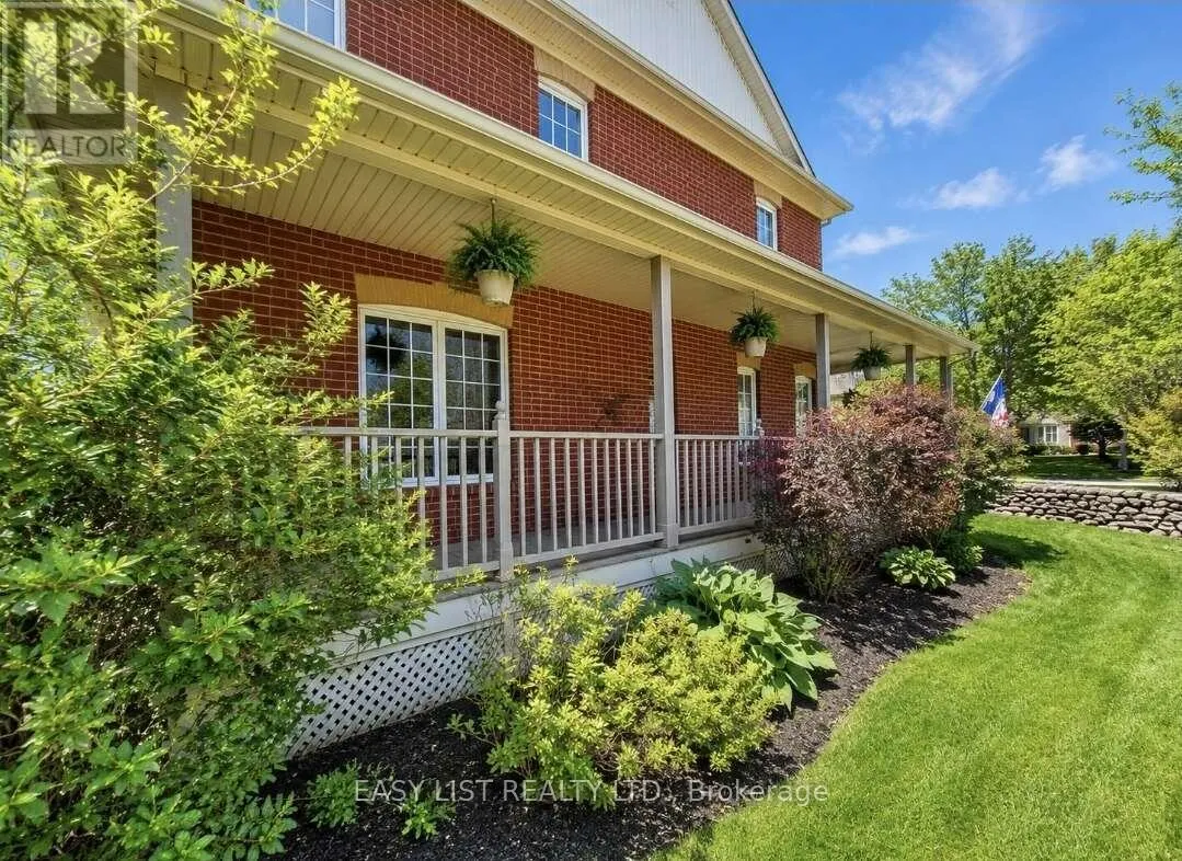 111 PARKVIEW LANE