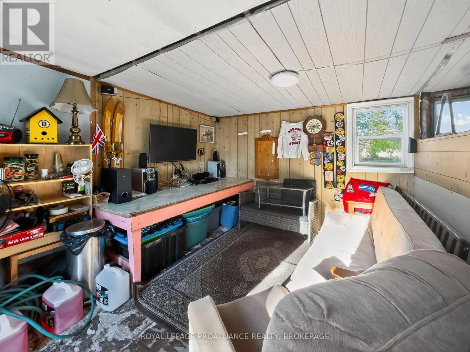 14B MORGAN'S POINT LANE