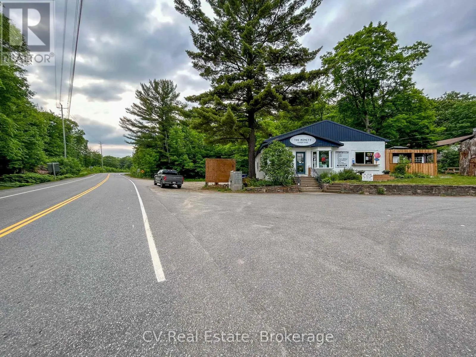 1 - 1001 JUDDHAVEN ROAD #1