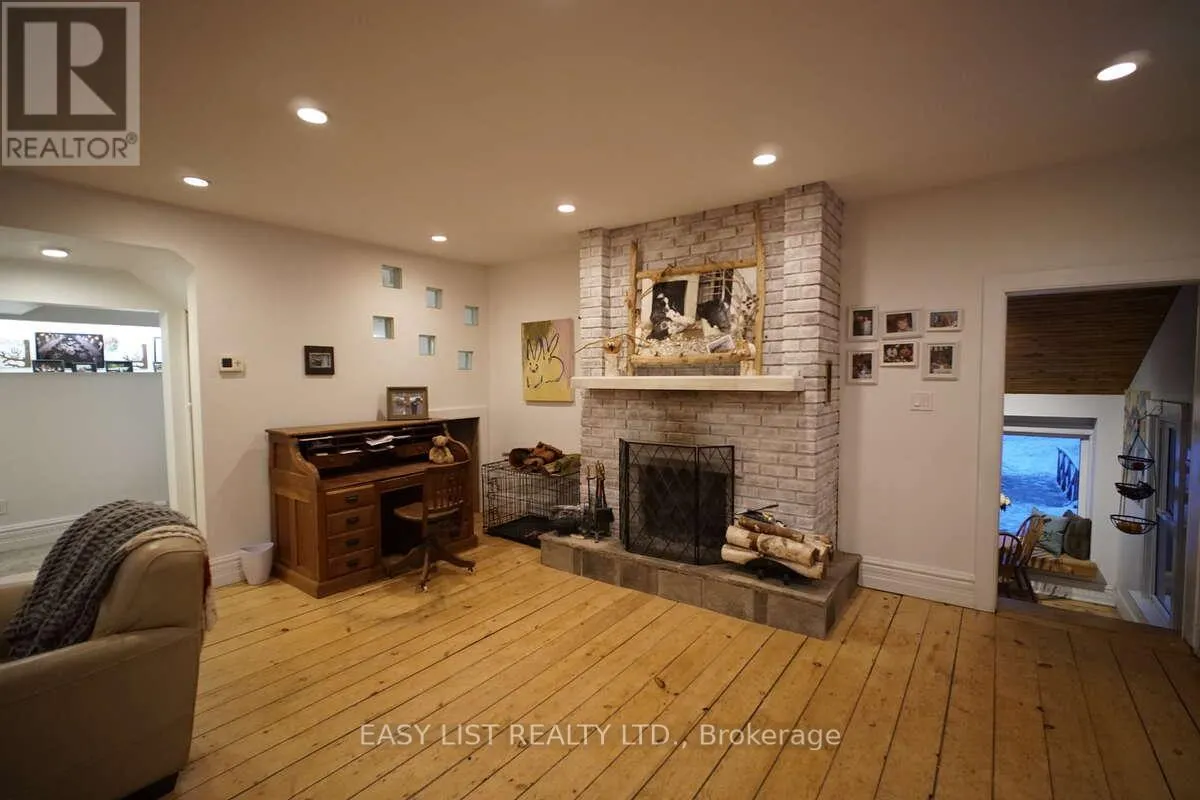 79 BROCK ROAD S