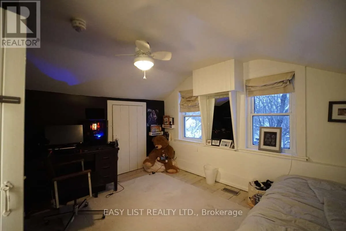 79 BROCK ROAD S