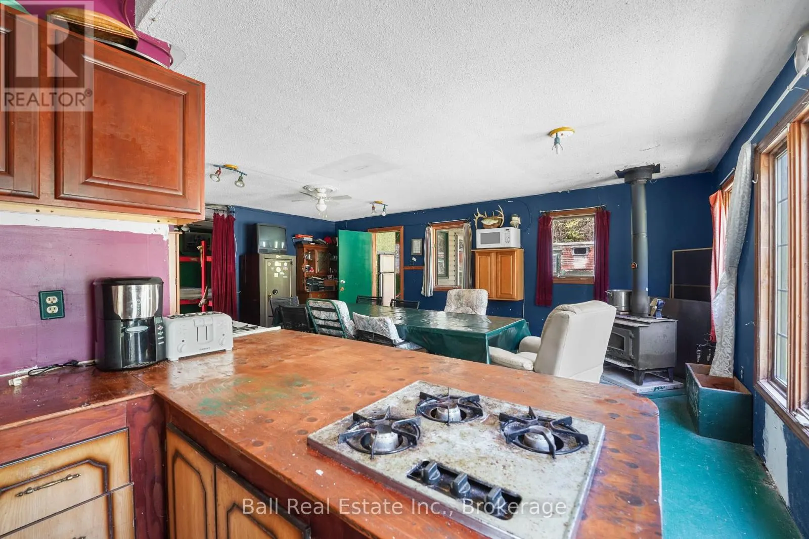 174 MOON LINE ROAD N