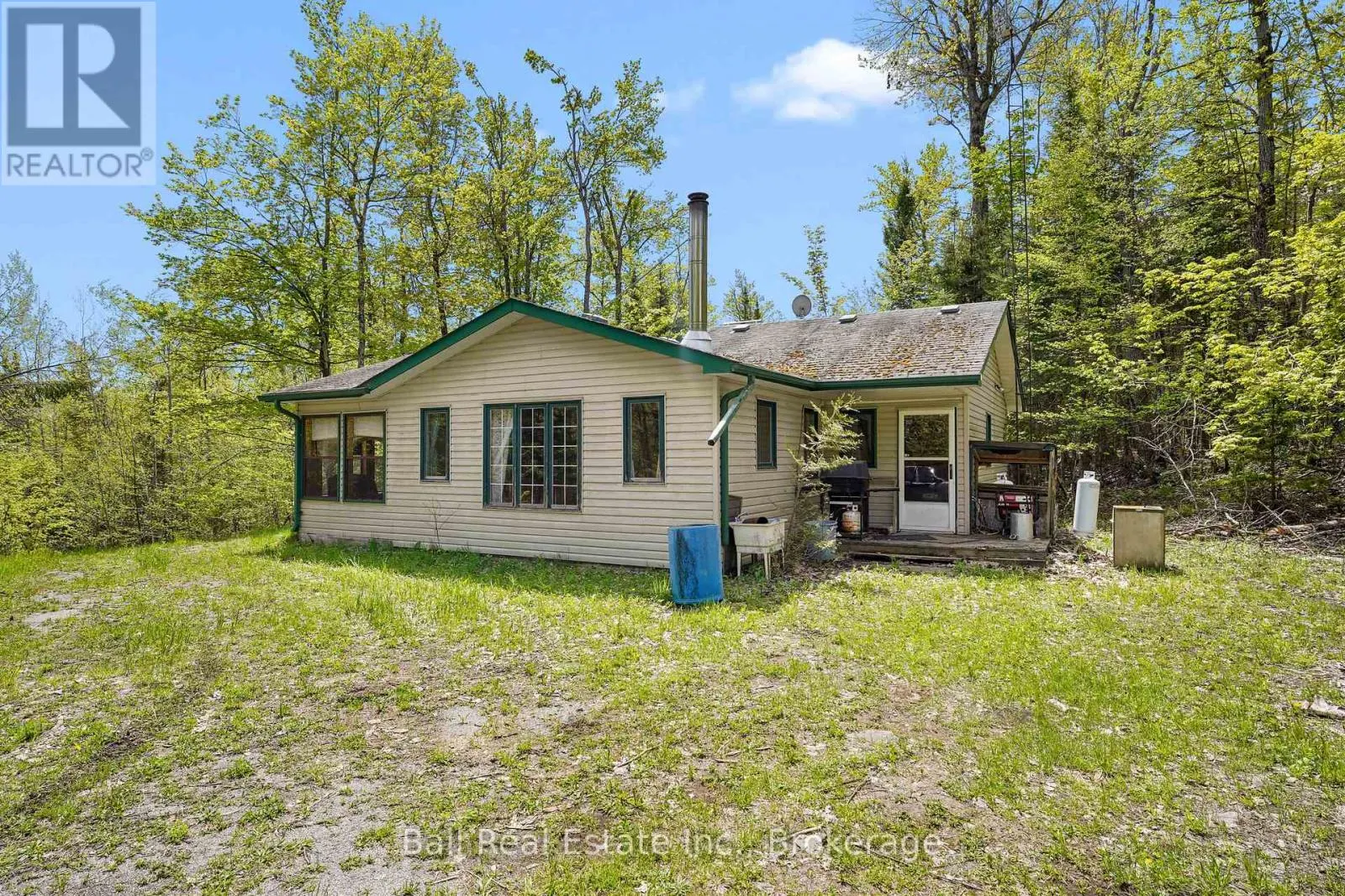 174 MOON LINE ROAD N