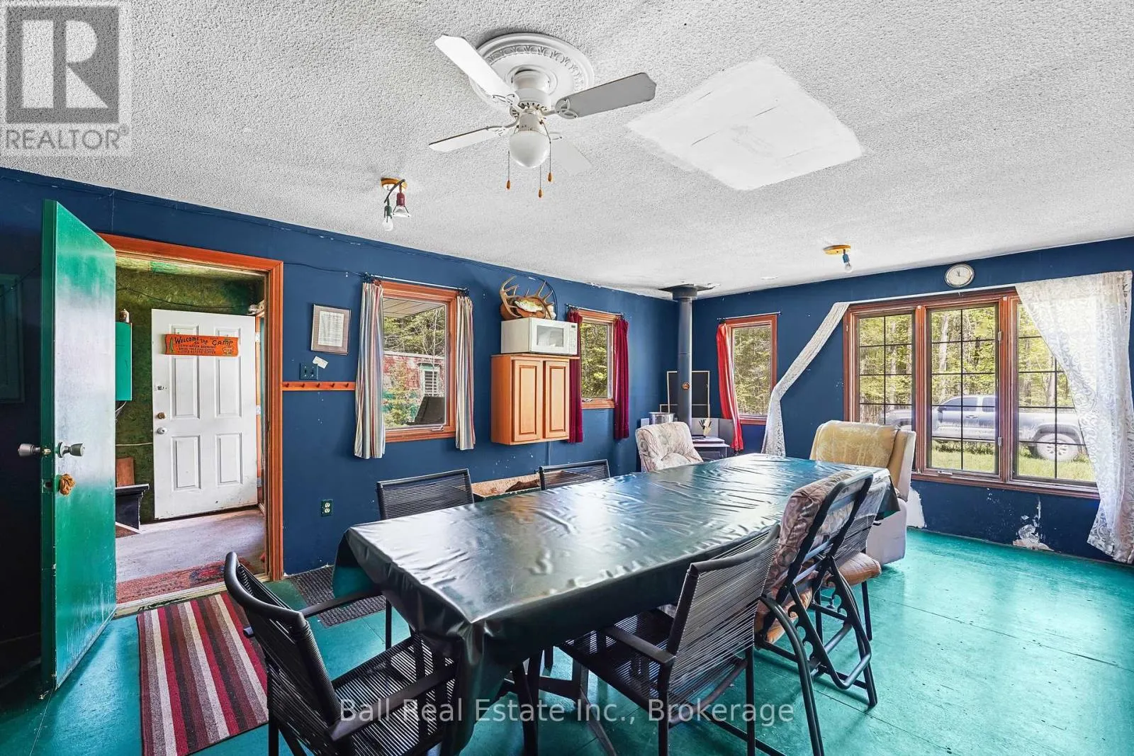 174 MOON LINE ROAD N