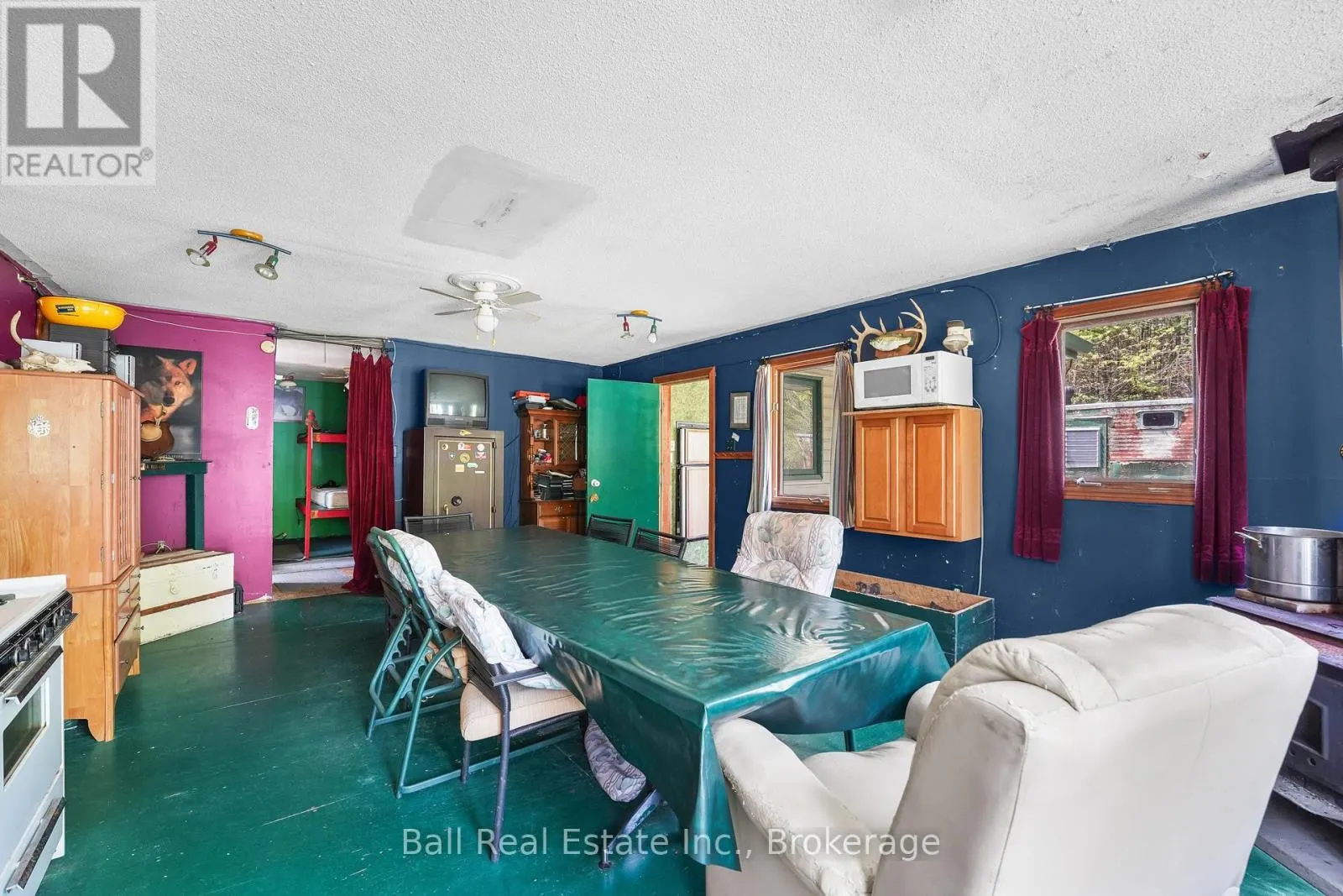 174 MOON LINE ROAD N