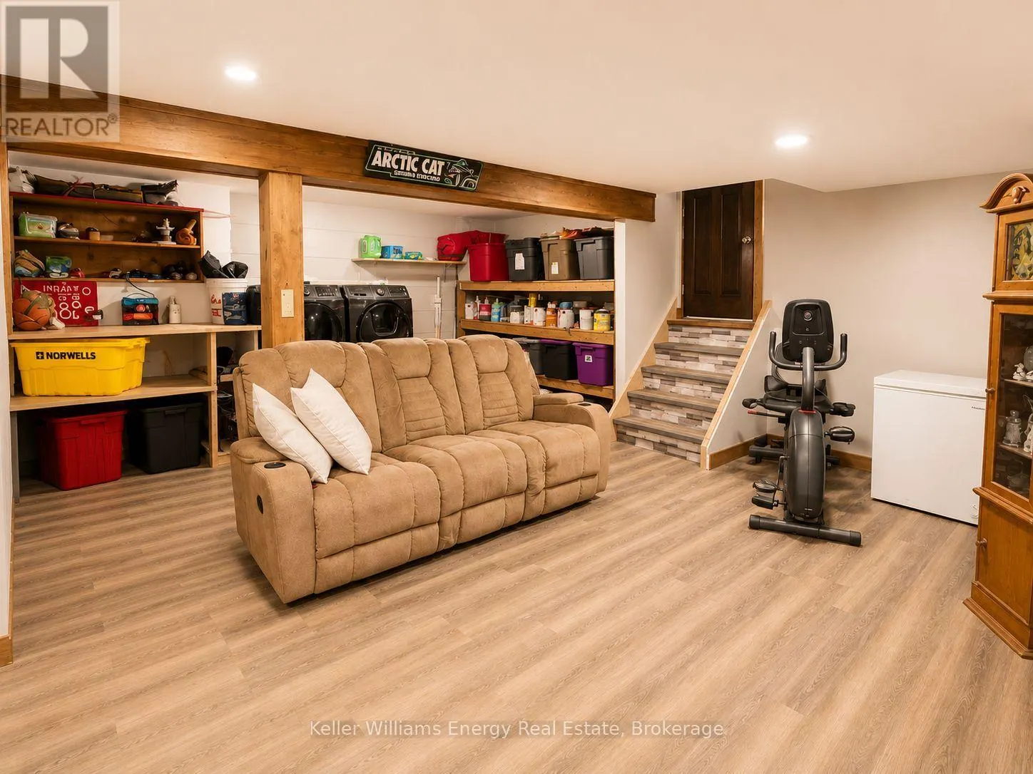 245 SMART CRESCENT