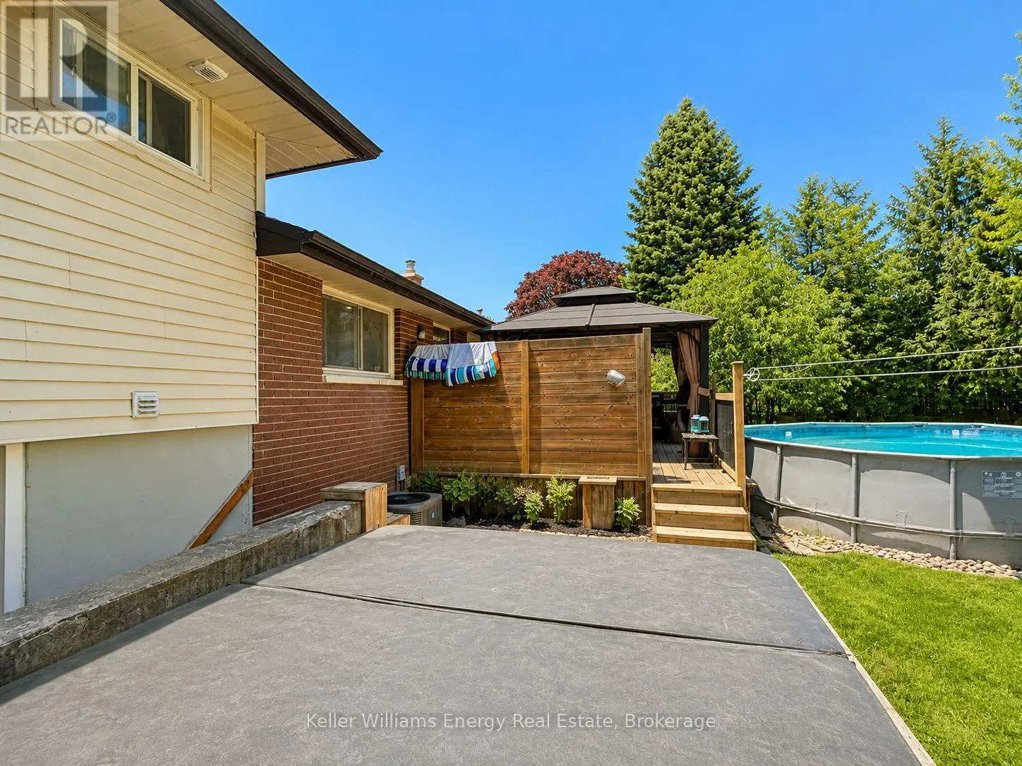 245 SMART CRESCENT