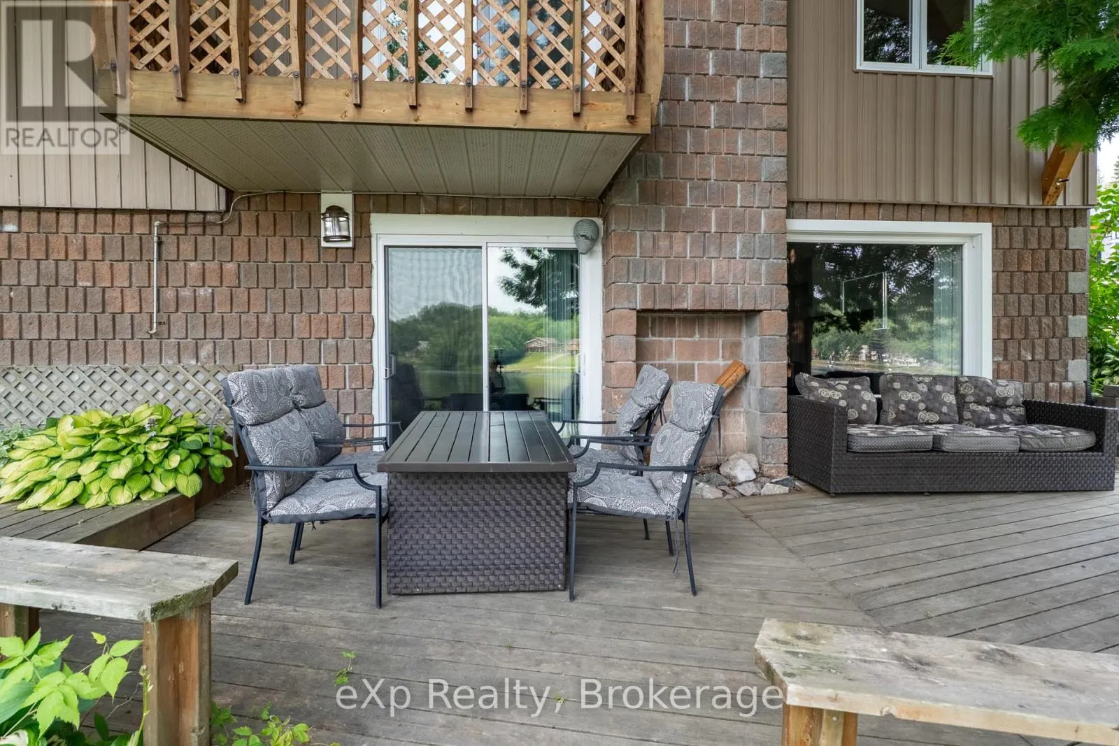 688A PREVOST ROAD