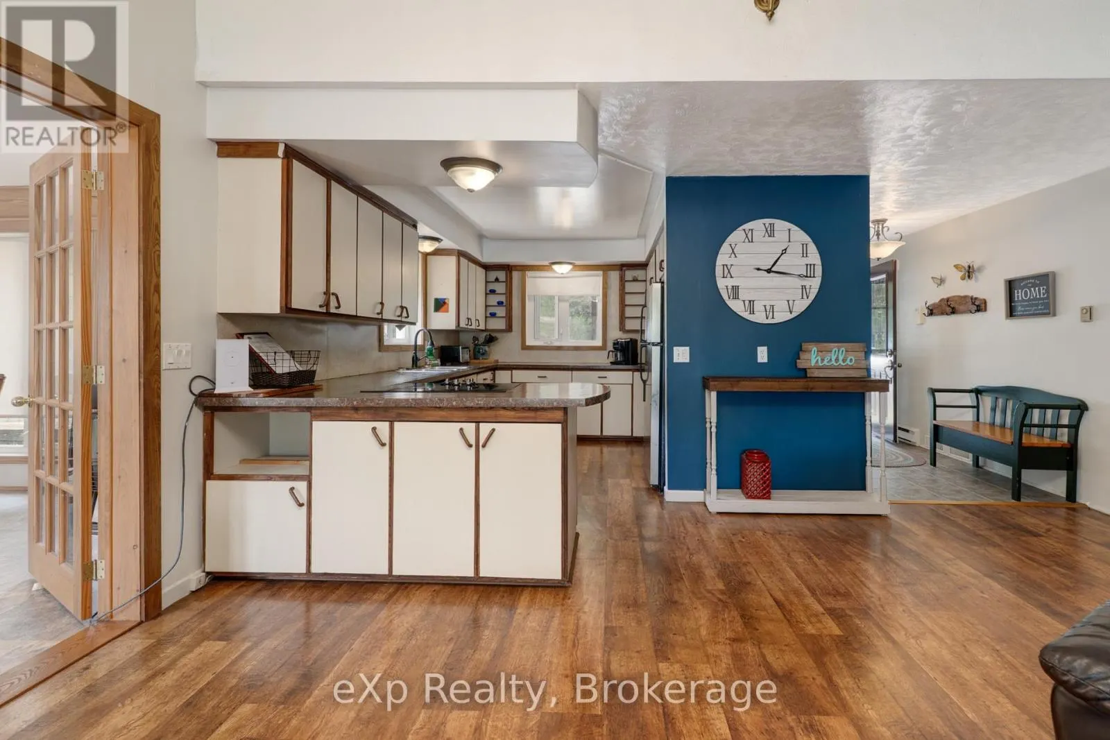 688A PREVOST ROAD