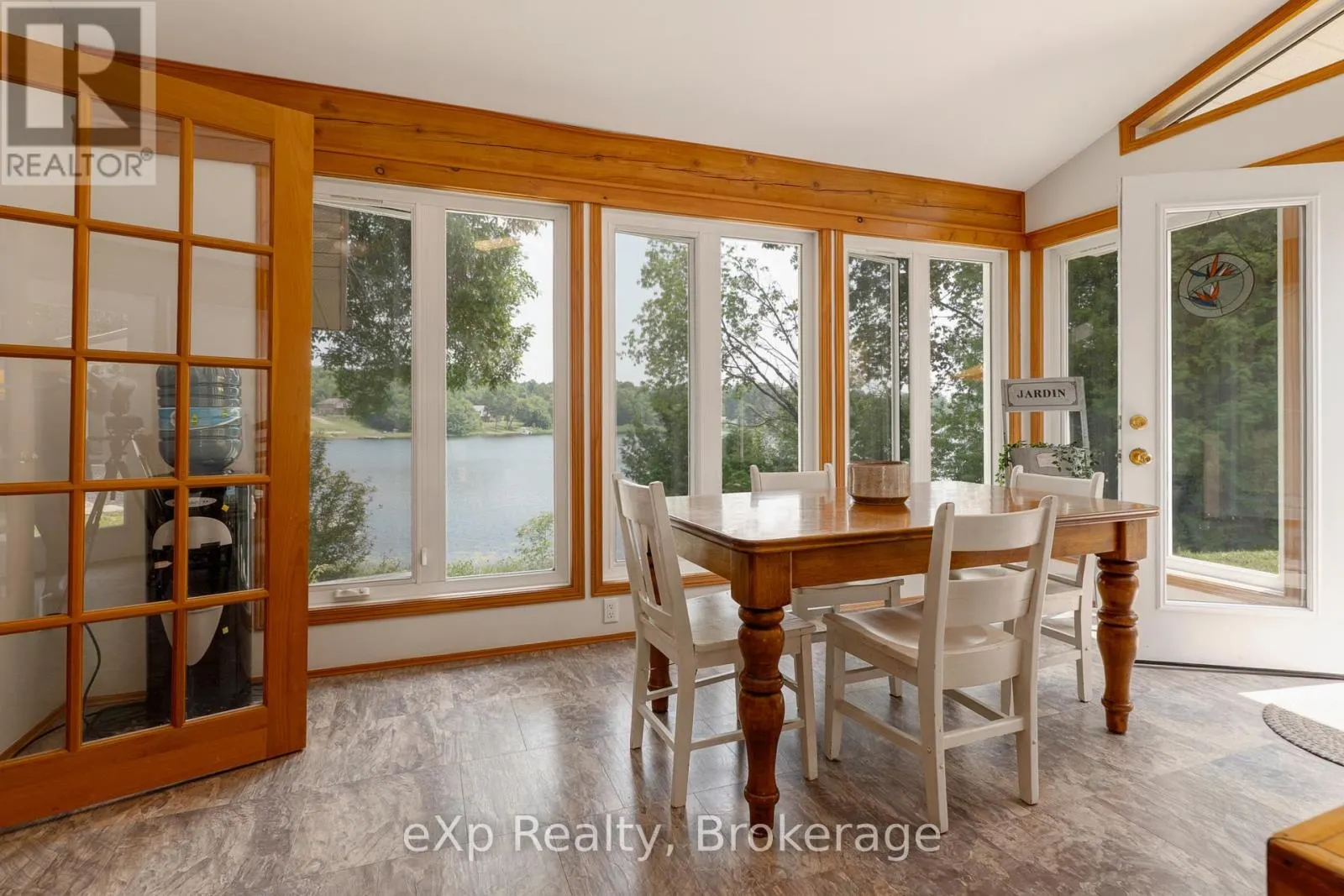 688A PREVOST ROAD