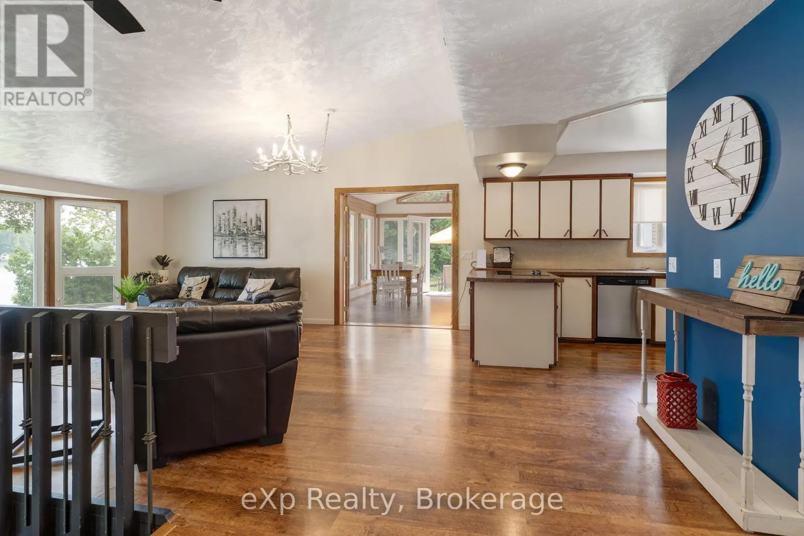 688A PREVOST ROAD