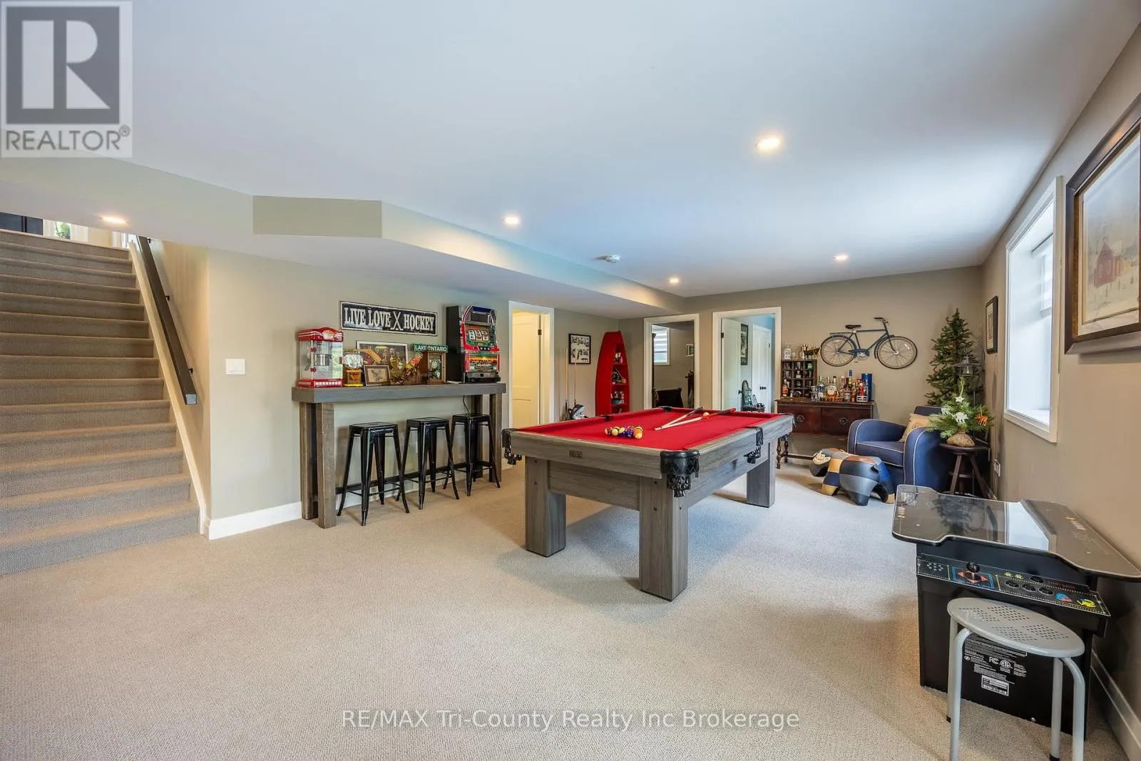 18 BELMONT AVENUE