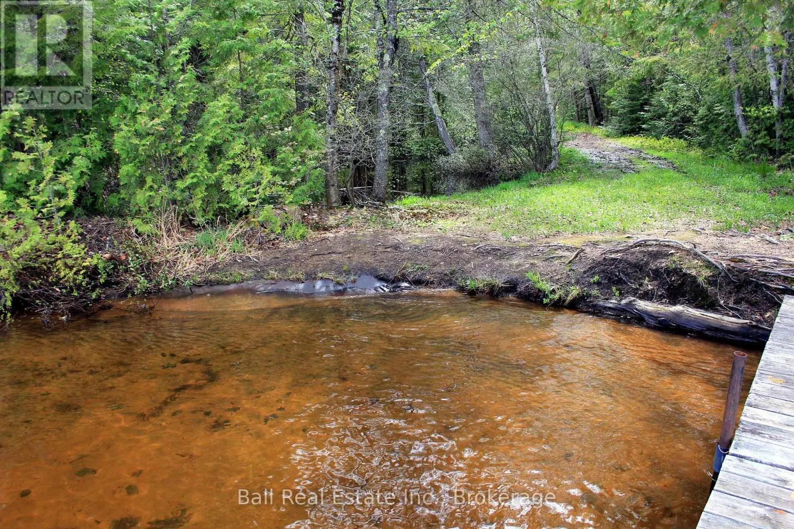 495 FOREST VIEW ROAD