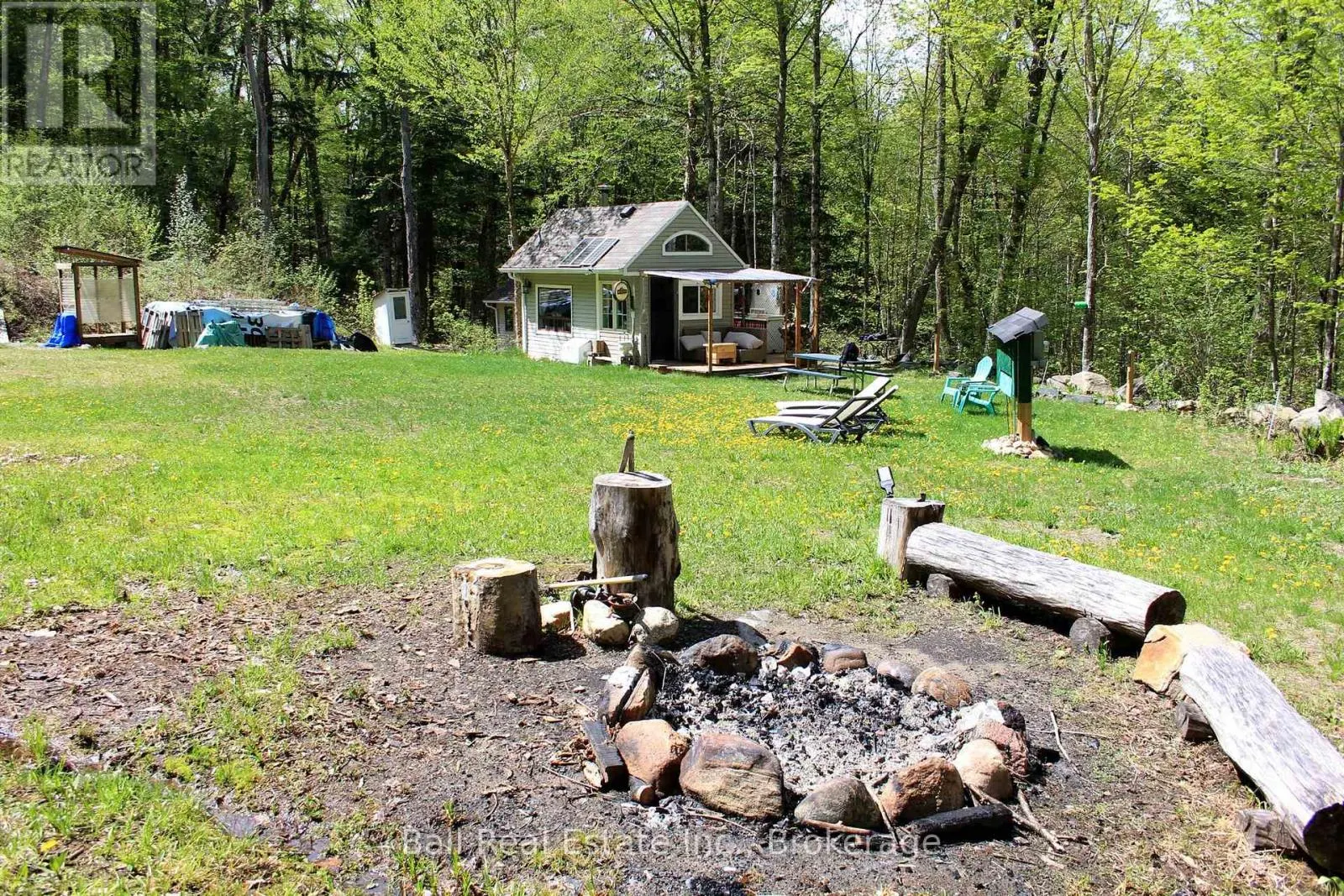 495 FOREST VIEW ROAD