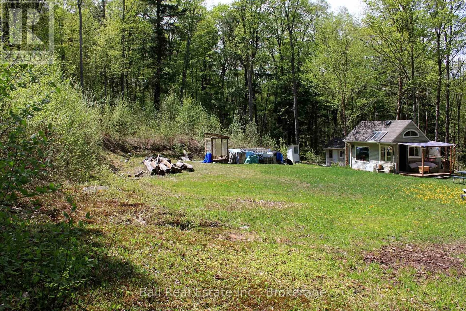 495 FOREST VIEW ROAD