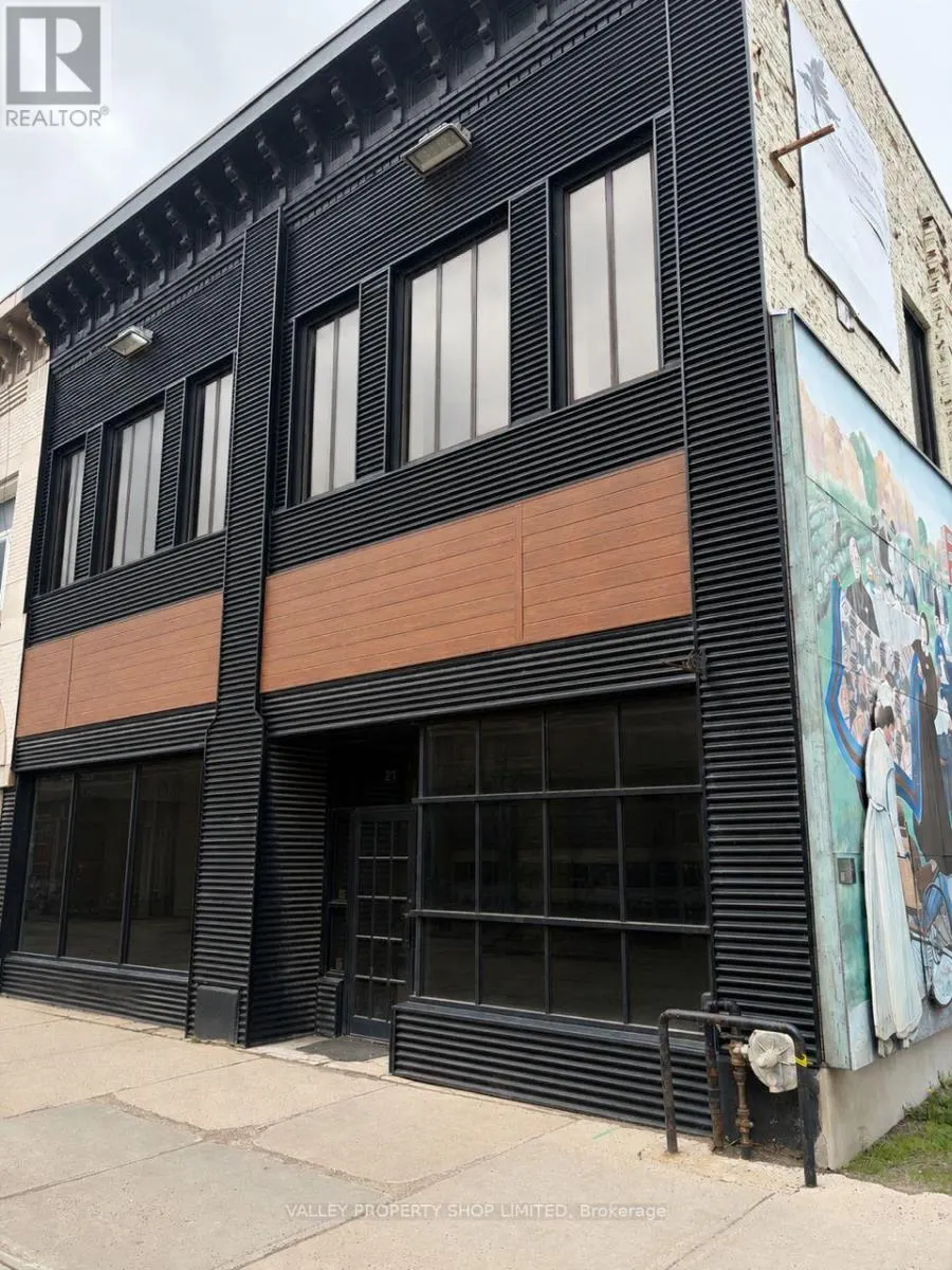 21 PEMBROKE STREET W