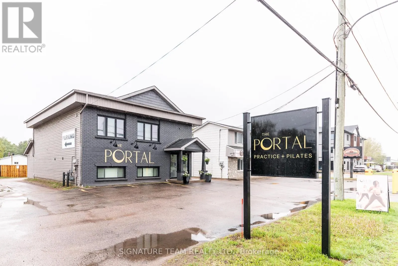 3227 PETAWAWA BOULEVARD