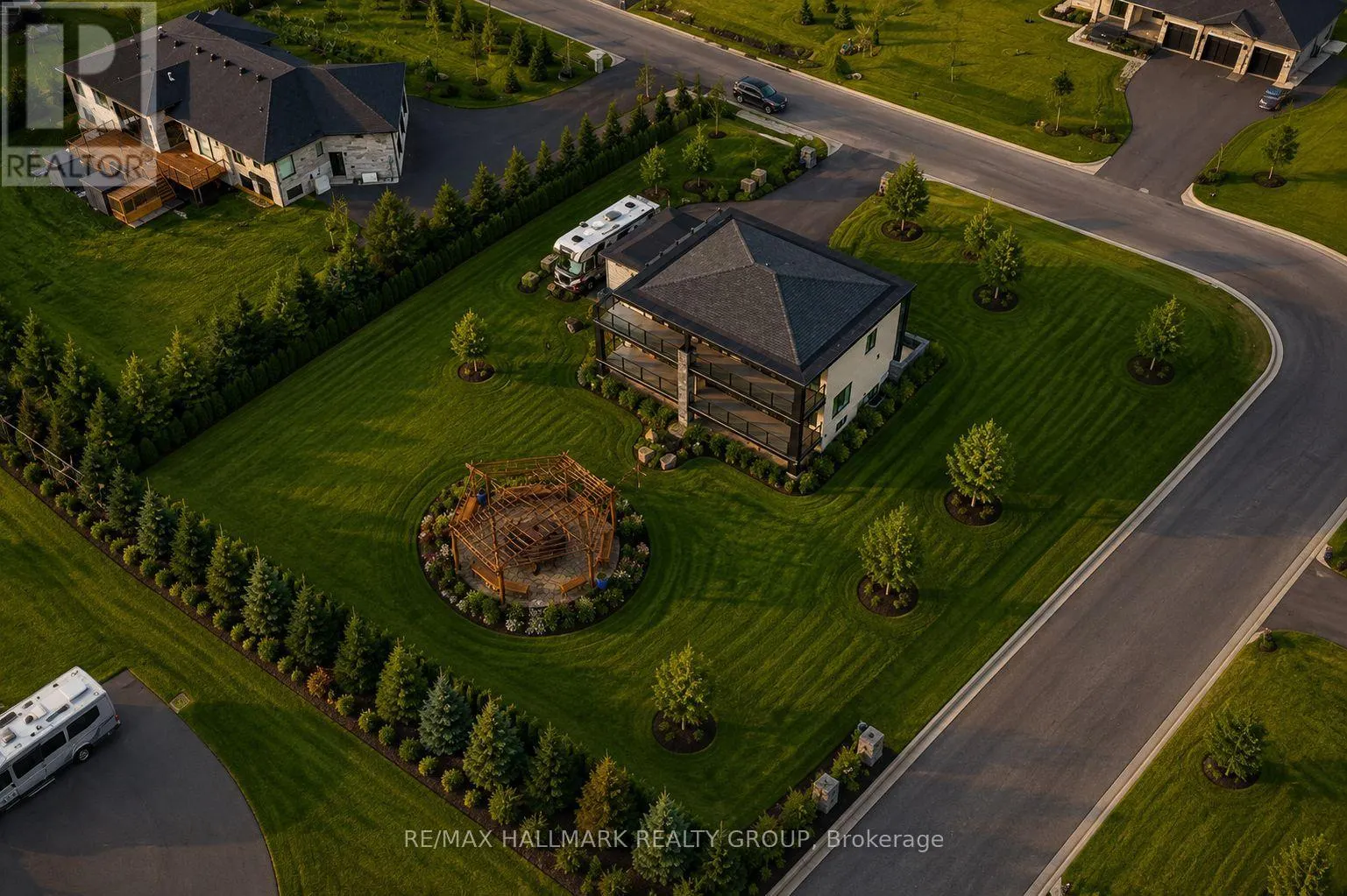 225 SUMMERVIEW TERRACE